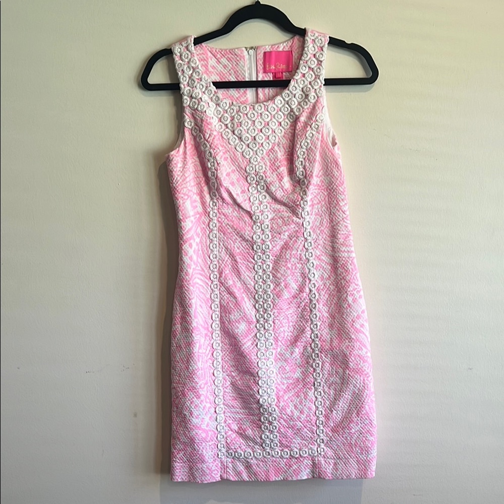 Lilly Pulitzer Pink and White Sleeveless Sheath Dress